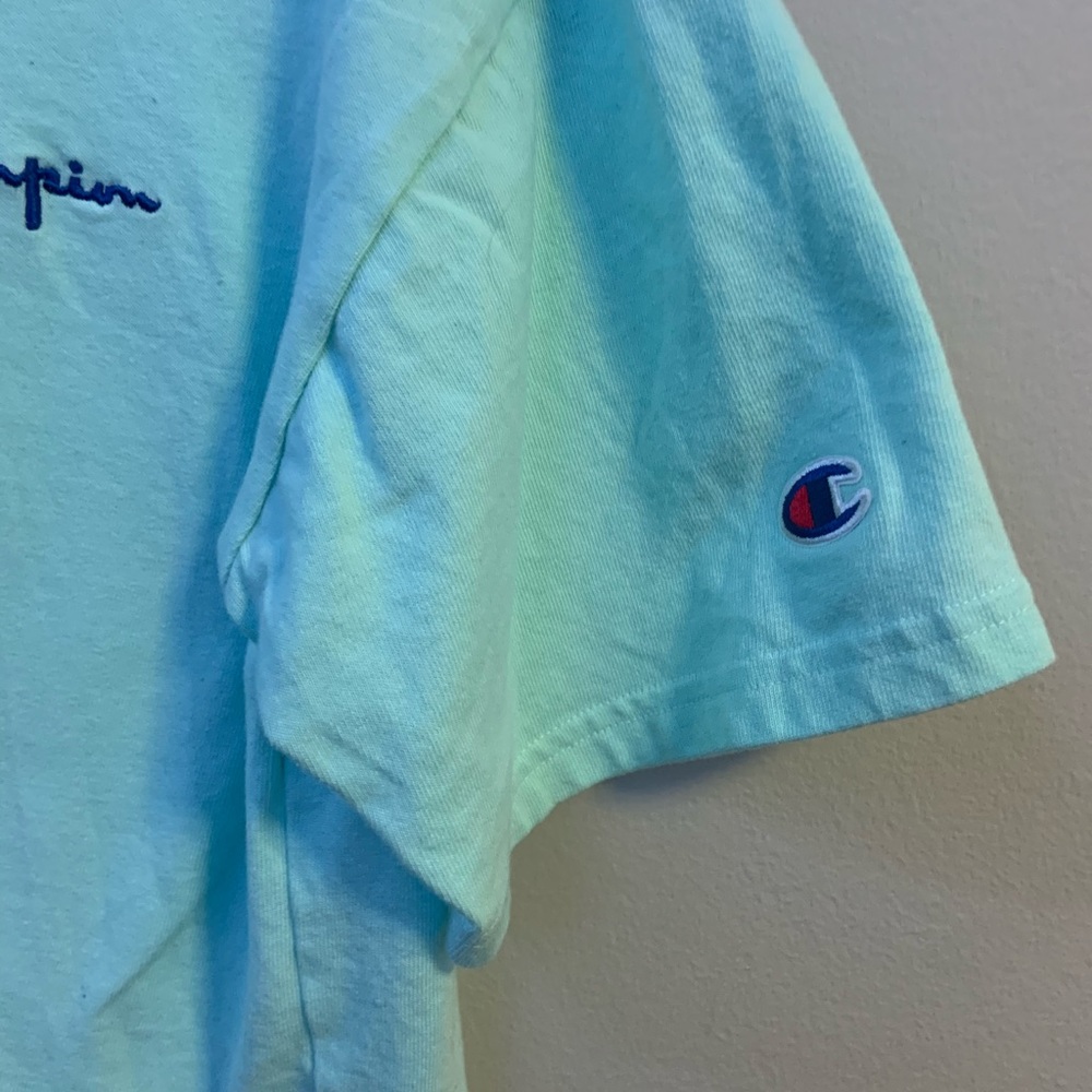 Clothes - Picture 2 of 3